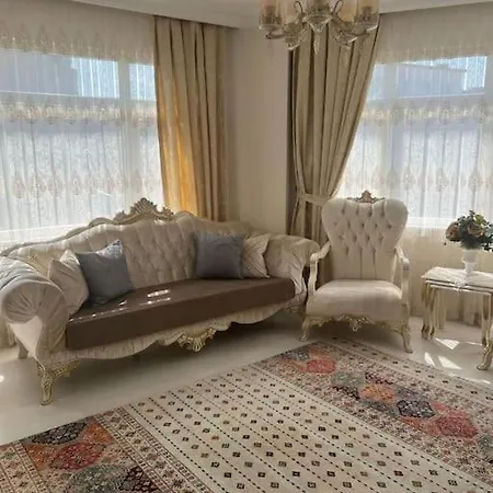 Daire Taksim Ve Galatada 2 Bedrooms-1 Livingroom -2 Air Conditioning *