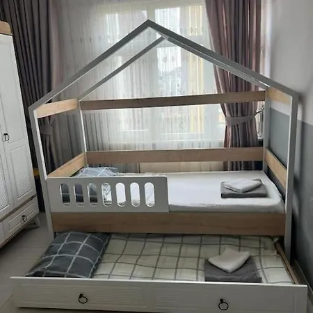 Taksim Ve Galatada 2 Bedrooms-1 Livingroom -2 Air Conditioning