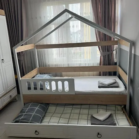 Taksim Ve Galatada 2 Bedrooms-1 Livingroom -2 Air Conditioning Apartment
