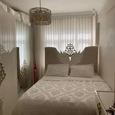 Apartment Taksim Ve Galatada 2 Bedrooms-1 Livingroom -2 Air Conditioning